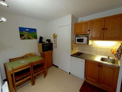 Rent in ski resort 2 room apartment 4 people (254) - Résidence Relais - Réallon - Apartment