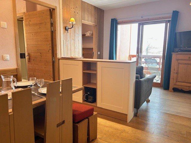 Ski verhuur Appartement 3 kamers bergnis 6 personen (301) - Résidence Antarès - Risoul - Woonkamer