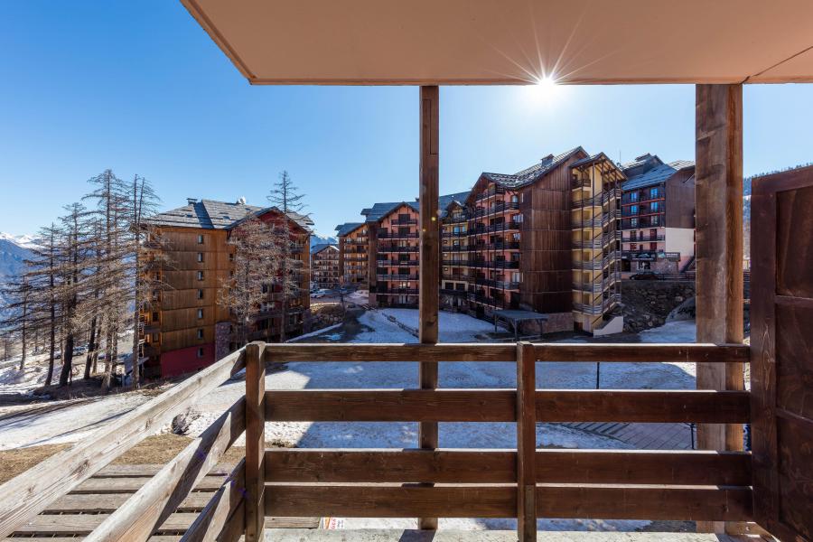 Rent in ski resort Résidence Castor et Pollux - Risoul - Winter outside