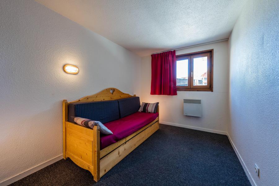 Rent in ski resort Résidence Castor et Pollux - Risoul - Pull-out beds