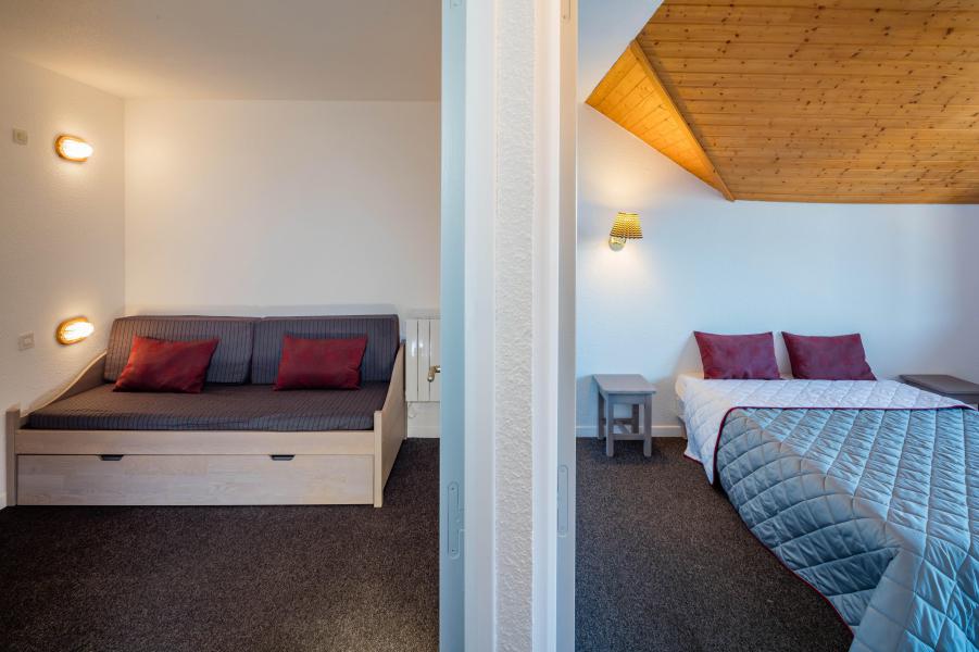 Rent in ski resort Résidence Castor et Pollux - Risoul - Pull-out beds