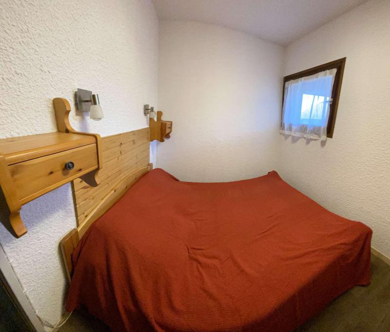 Rent in ski resort 2 room apartment 4 people (411) - Résidence Césier - Risoul - Apartment