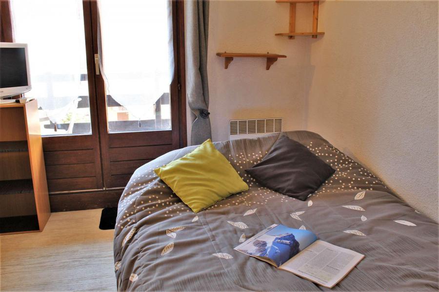 Аренда на лыжном курорте Квартира студия со спальней для 4 чел. (54) - Résidence Edelweiss A - Risoul
