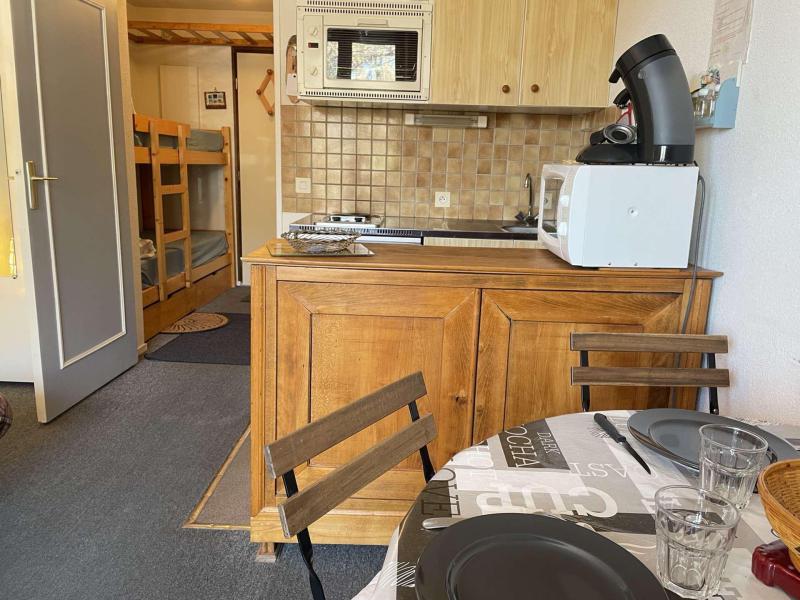 Аренда на лыжном курорте Квартира студия со спальней для 4 чел. (320-108) - Résidence le Belvédère - Risoul
