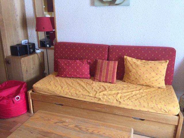 Rent in ski resort Studio sleeping corner 4 people (170-23I) - Résidence le Cimbro I - Risoul