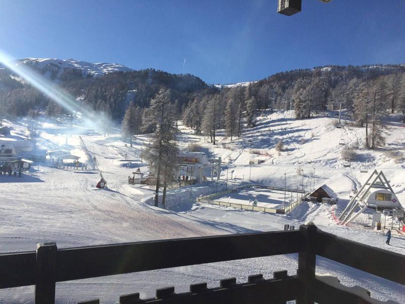 Rent in ski resort 2 room apartment 6 people (906) - Résidence le Cimbro II - Risoul - Terrace