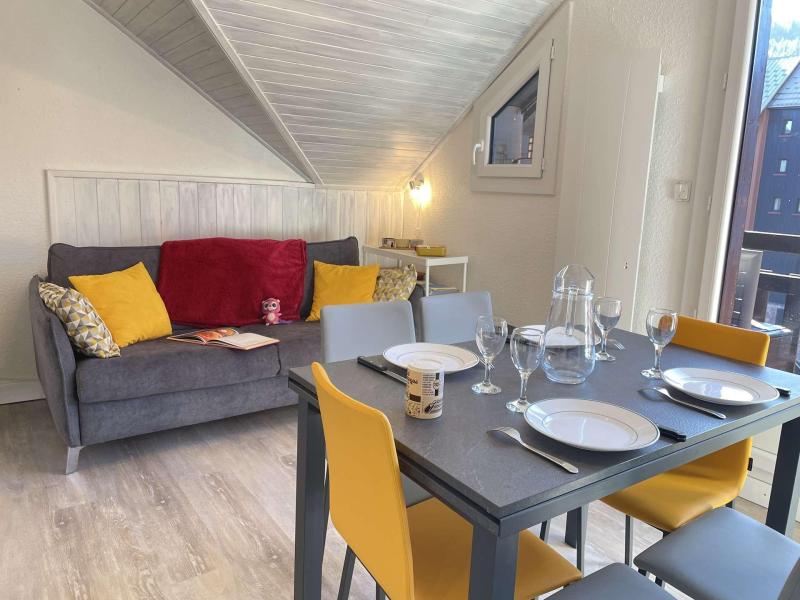 Rent in ski resort 2 room apartment 6 people (613) - Résidence le Cristal B - Risoul - Living room