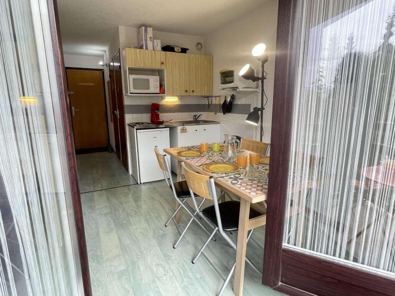 Location au ski Appartement 2 pièces 4 personnes (37) - Résidence le Cristal B - Risoul - Séjour