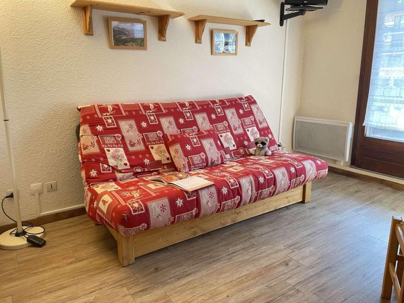 Ski verhuur Studio bergnis 4 personen (23) - Résidence le Cristal B - Risoul - Woonkamer