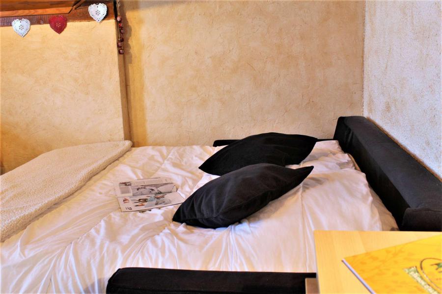 Skiverleih 3-Zimmer-Holzhütte für 4 Personen (781) - Résidence le Villaret I - Risoul - Wohnzimmer