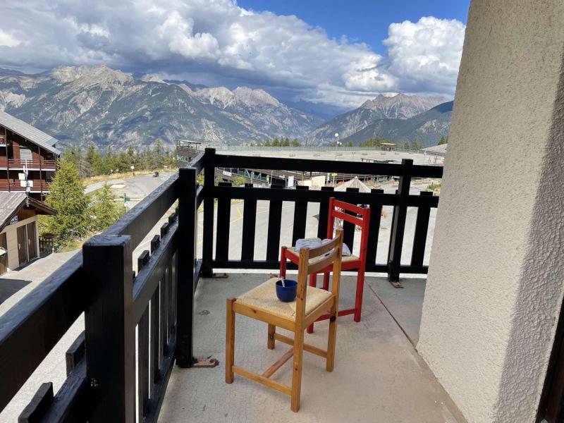 Rent in ski resort 2 room apartment 5 people (24) - Résidence les Airelles B - Risoul - Balcony