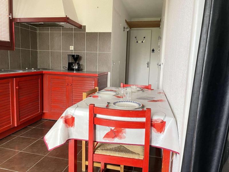 Skiverleih 2-Zimmer-Appartment für 5 Personen (24) - Résidence les Airelles B - Risoul - Wohnzimmer