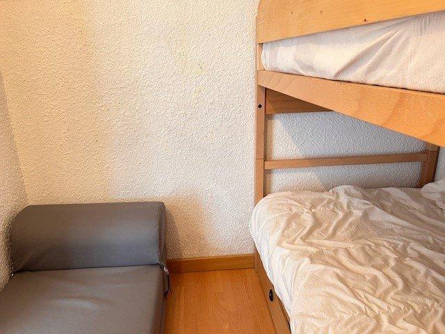 Ski verhuur Appartement 2 kamers 4 personen (23B) - Résidence les Airelles B - Risoul - Stapelbedden