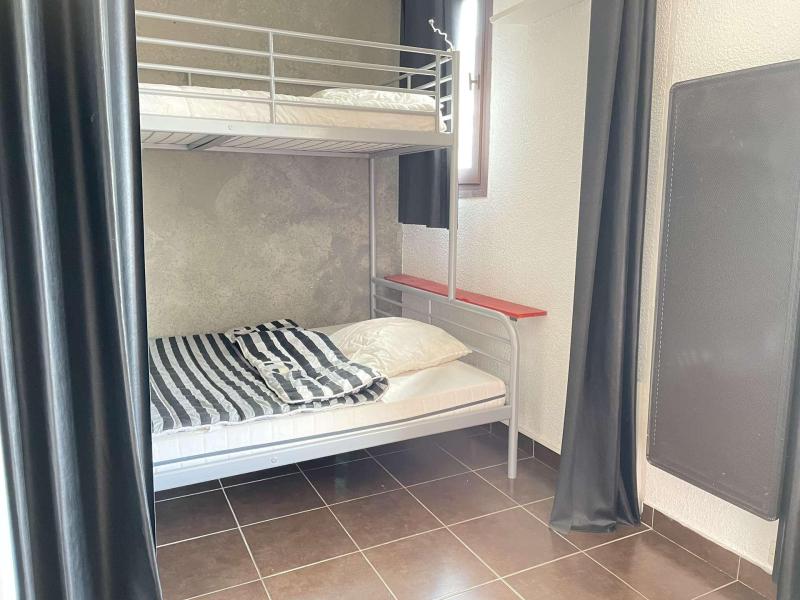 Ski verhuur Appartement 2 kamers 5 personen (24) - Résidence les Airelles B - Risoul - Cabine