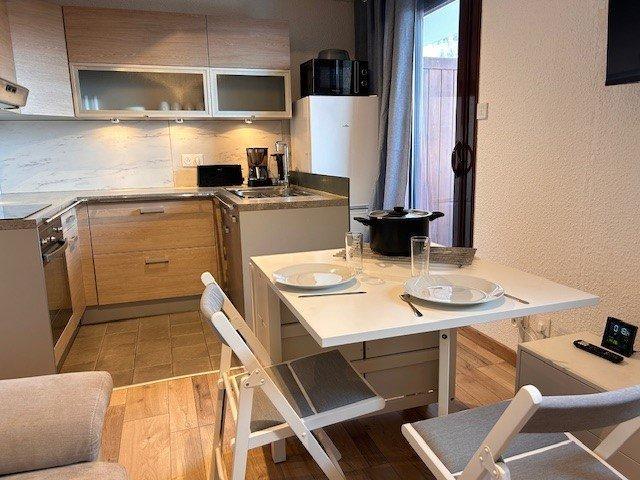 Location au ski Studio cabine 4 personnes (25B) - Résidence les Airelles B - Risoul - Séjour