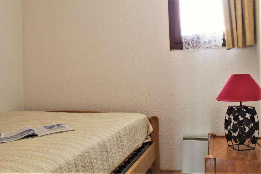 Skiverleih 2-Zimmer-Appartment für 4 Personen (51II) - Résidence les Chabrières II - Risoul - Schlafzimmer