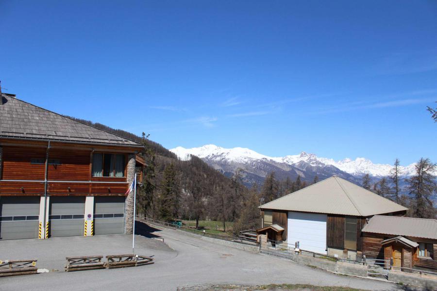 Vacanze in montagna Studio con alcova per 4 persone (113) - Résidence les Chamois - Risoul - Esteriore inverno