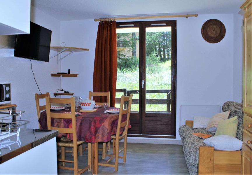 Ski verhuur Appartement 2 kamers 4 personen (09) - Résidence les Chamois - Risoul - Woonkamer