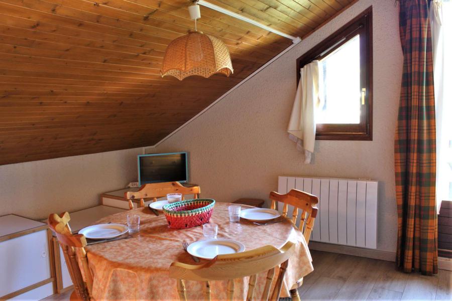 Skiverleih Studio Schlafnische 4 Personen (67) - Résidence les Chamois - Risoul - Wohnzimmer