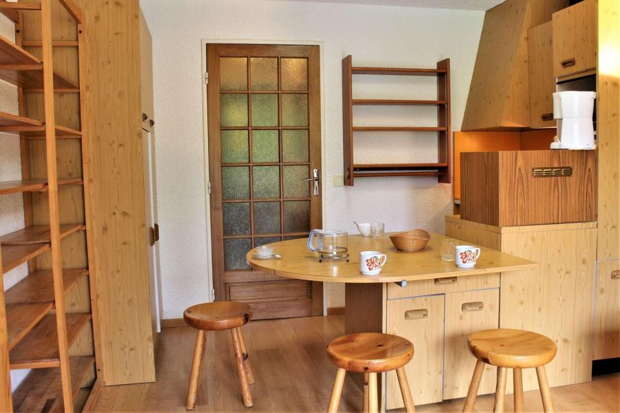 Skiverleih Studio Schlafnische 4 Personen (34A) - Résidence les Clématites A - Risoul - Wohnzimmer