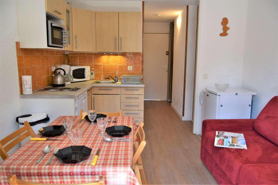 Skiverleih Studio Schlafnische 4 Personen (109) - Résidence les Crêtes - Risoul - Wohnzimmer