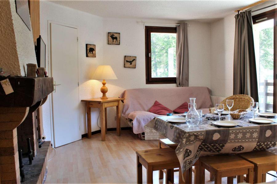 Skiverleih 2-Zimmer-Holzhütte für 6 Personen (856) - Résidence les Florins I - Risoul - Wohnzimmer