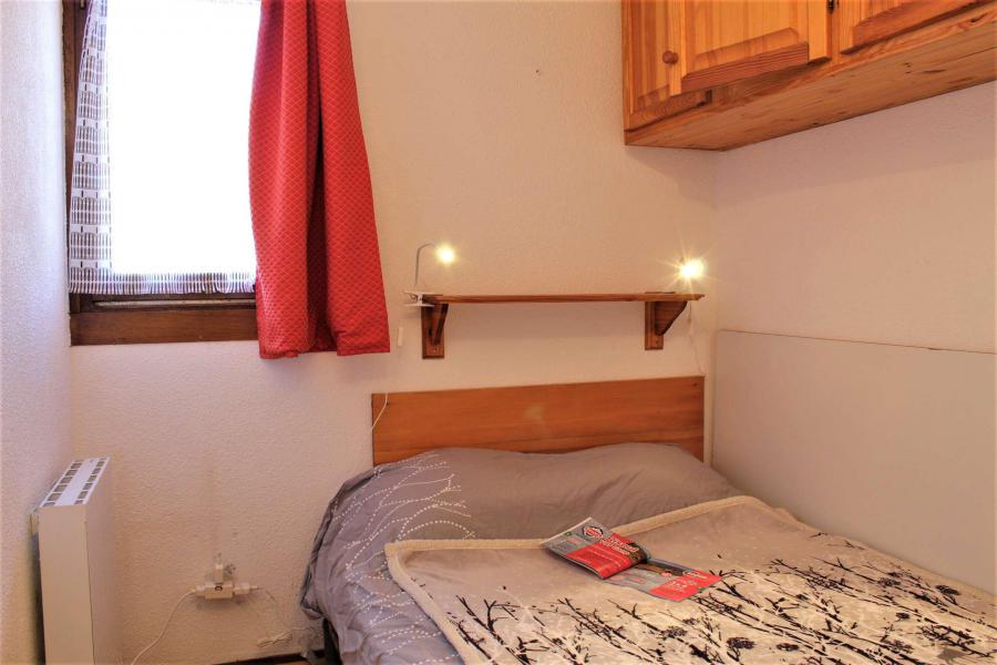 Rent in ski resort 2 room apartment sleeping corner 5 people (313) - Résidence Soldanelles - Risoul - Cabin