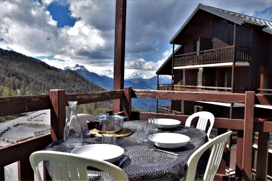 Location au ski Appartement 2 pièces 4 personnes (996) - Résidence Soldanelles - Risoul - Terrasse