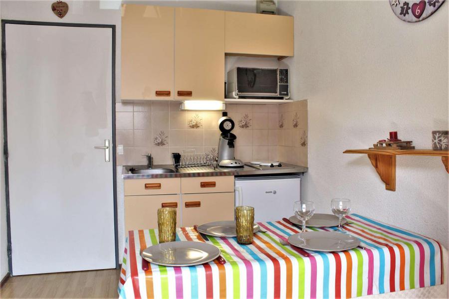 Alquiler al esquí Estudio -espacio montaña- para 4 personas (895) - Résidence Soldanelles - Risoul - Kitchenette