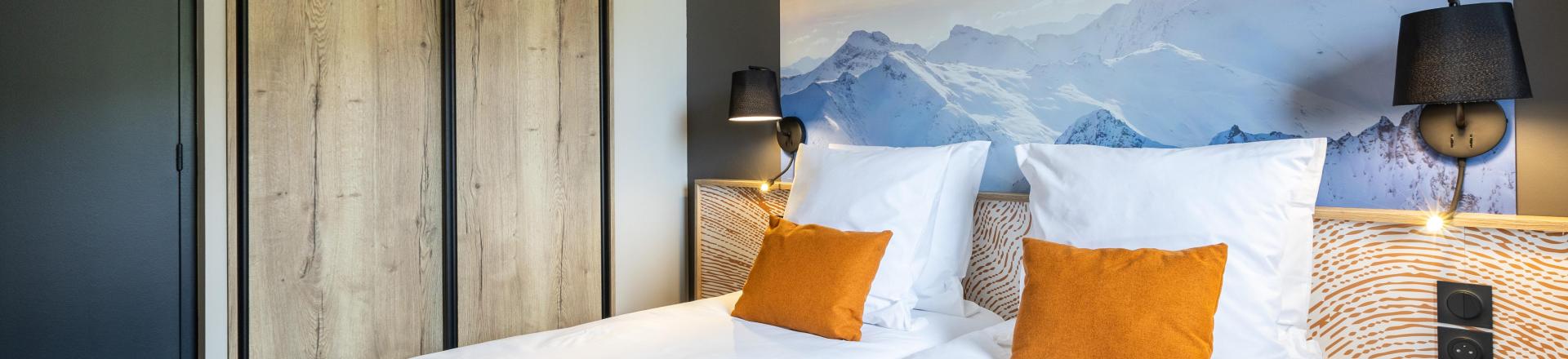 Rent in ski resort Résidence Club MMV Le Silvana - Risoul - Bedroom