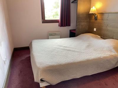 Rent in ski resort 2 room apartment 4 people (580-03) - Deneb - Risoul - Apartment