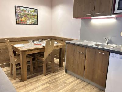 Rent in ski resort 2 room apartment cabin 4 people (580-01) - Deneb - Risoul - Kitchenette