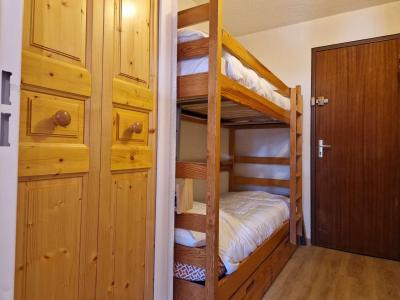 Rent in ski resort Studio sleeping corner 4 people (940) - Gentianes - Risoul - Apartment