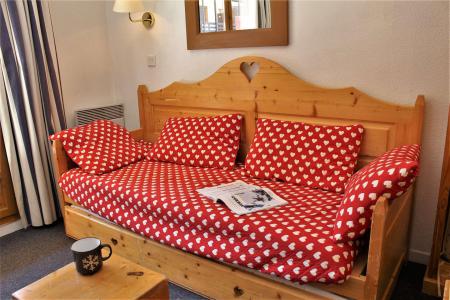 Ski verhuur Appartement 2 kamers bergnis 6 personen (36) - La Résidence Bételgeuse - Risoul - Woonkamer