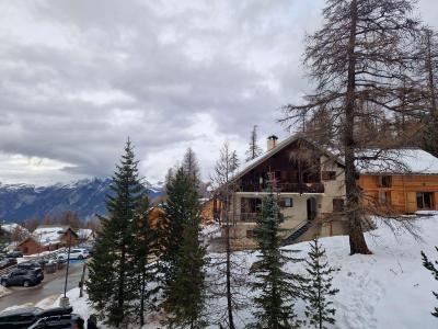 Rent in ski resort Studio sleeping corner 5 people (852) - Le Diamant - Risoul - Winter outside