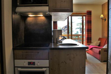 Rent in ski resort 2 room apartment sleeping corner 5 people (309) - Résidence Antarès - Risoul - Kitchenette