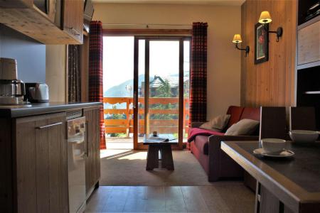 Rent in ski resort 2 room apartment sleeping corner 5 people (309) - Résidence Antarès - Risoul - Living room
