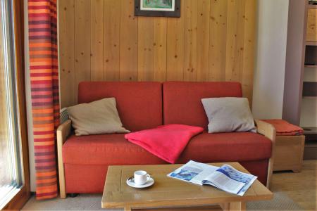 Rent in ski resort 2 room apartment sleeping corner 5 people (309) - Résidence Antarès - Risoul - Living room