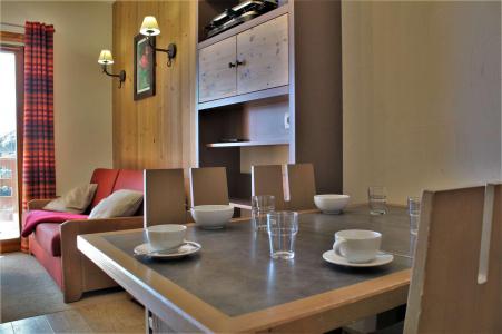 Rent in ski resort 2 room apartment sleeping corner 5 people (309) - Résidence Antarès - Risoul - Living room