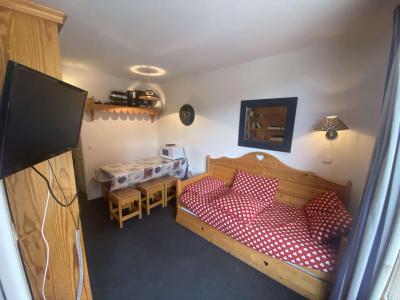 Rent in ski resort 2 room apartment sleeping corner 6 people (508) - Résidence Bételgeuse - Risoul