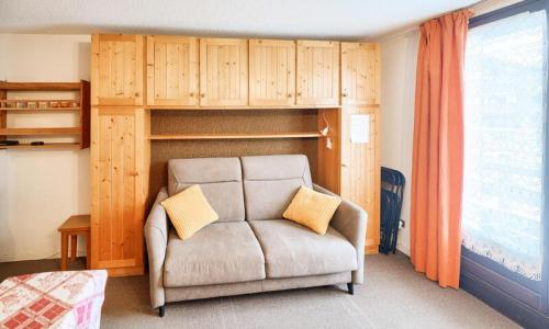 Rent in ski resort Studio 4 people (Budget 26m²) - Résidence Christiana - MH - Risoul - Living room