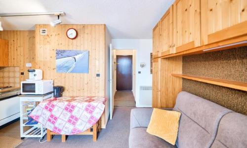 Skiverleih Studio für 4 Personen (Budget 26m²) - Résidence Christiana - MH - Risoul - Wohnzimmer