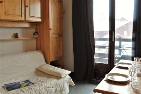 Аренда на лыжном курорте Квартира студия со спальней для 4 чел. (29) - Résidence l'Eterlou - Risoul - апартаменты