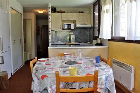 Ski verhuur Appartement 2 kamers bergnis 6 personen (321) - Résidence l'Orée du Bois B - Risoul - Woonkamer