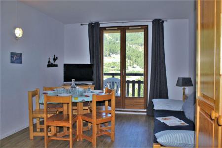 Rent in ski resort 3 room apartment 6 people (608) - Résidence le Belvédère - Risoul - Living room
