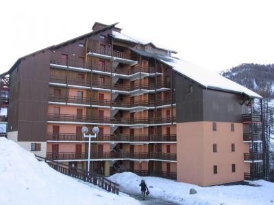 Vacanze in montagna Appartamento 3 stanze per 6 persone (608) - Résidence le Belvédère - Risoul - Esteriore inverno