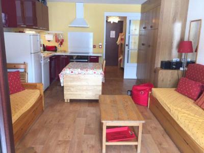 Rent in ski resort Studio sleeping corner 4 people (170-23I) - Résidence le Cimbro I - Risoul - Living room