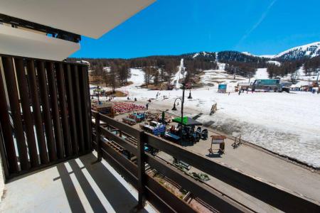 Location au ski Appartement 2 pièces cabine 8 personnes (27) - Résidence le Cimbro II - Risoul - Terrasse