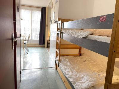 Rent in ski resort 2 room apartment 4 people (37) - Résidence le Cristal B - Risoul - Bunk beds