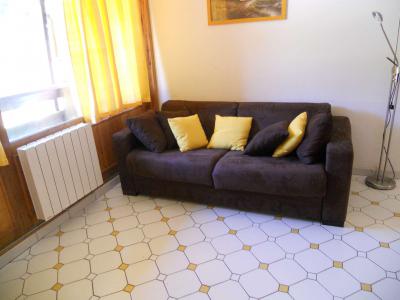 Rent in ski resort 2 room apartment sleeping corner 6 people (05) - Résidence le Petit Laus - Risoul - Living room